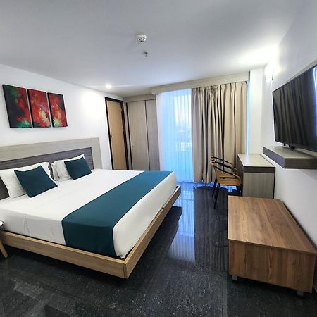 Hotel Be Suites Cali Extérieur photo